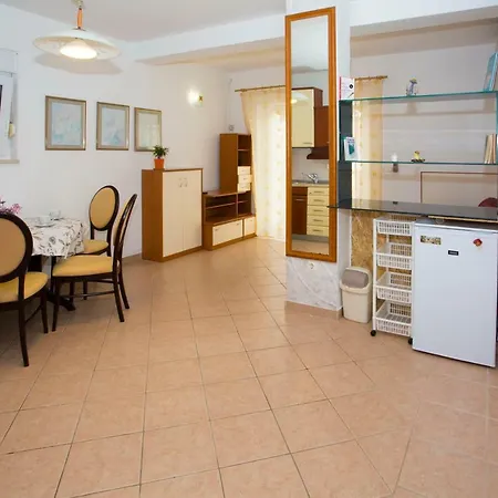 Apartmán Studio Nikola Podgora (Split-Dalmatia)