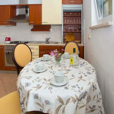 Studio Nikola Podgora (Split-Dalmatia)